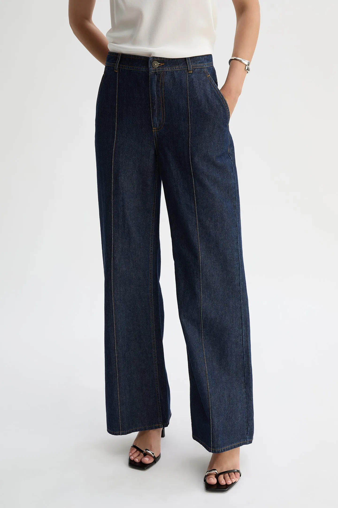 ELLORA HIGH RISE JEAN