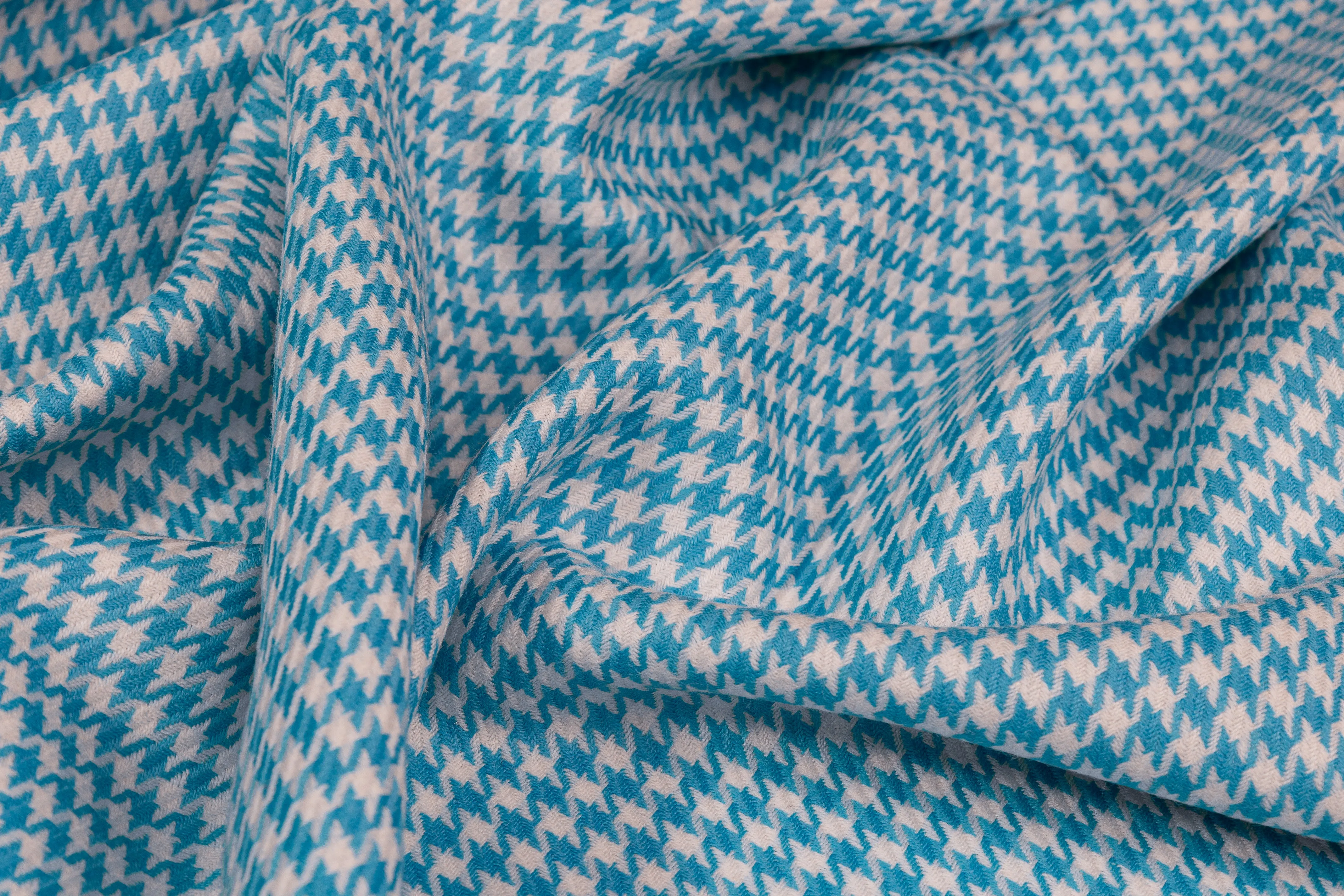 Houndstooth Italian Wool Suiting - Blue / White