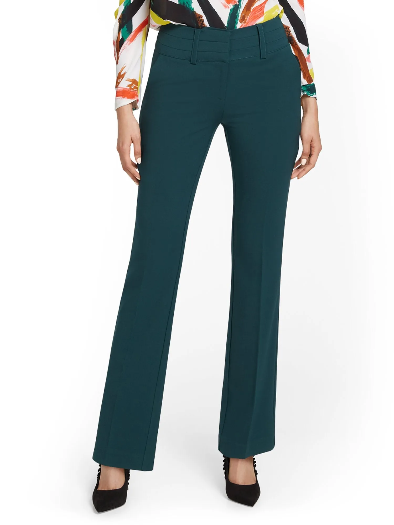 Petite Bootcut Pant - Premium Stretch