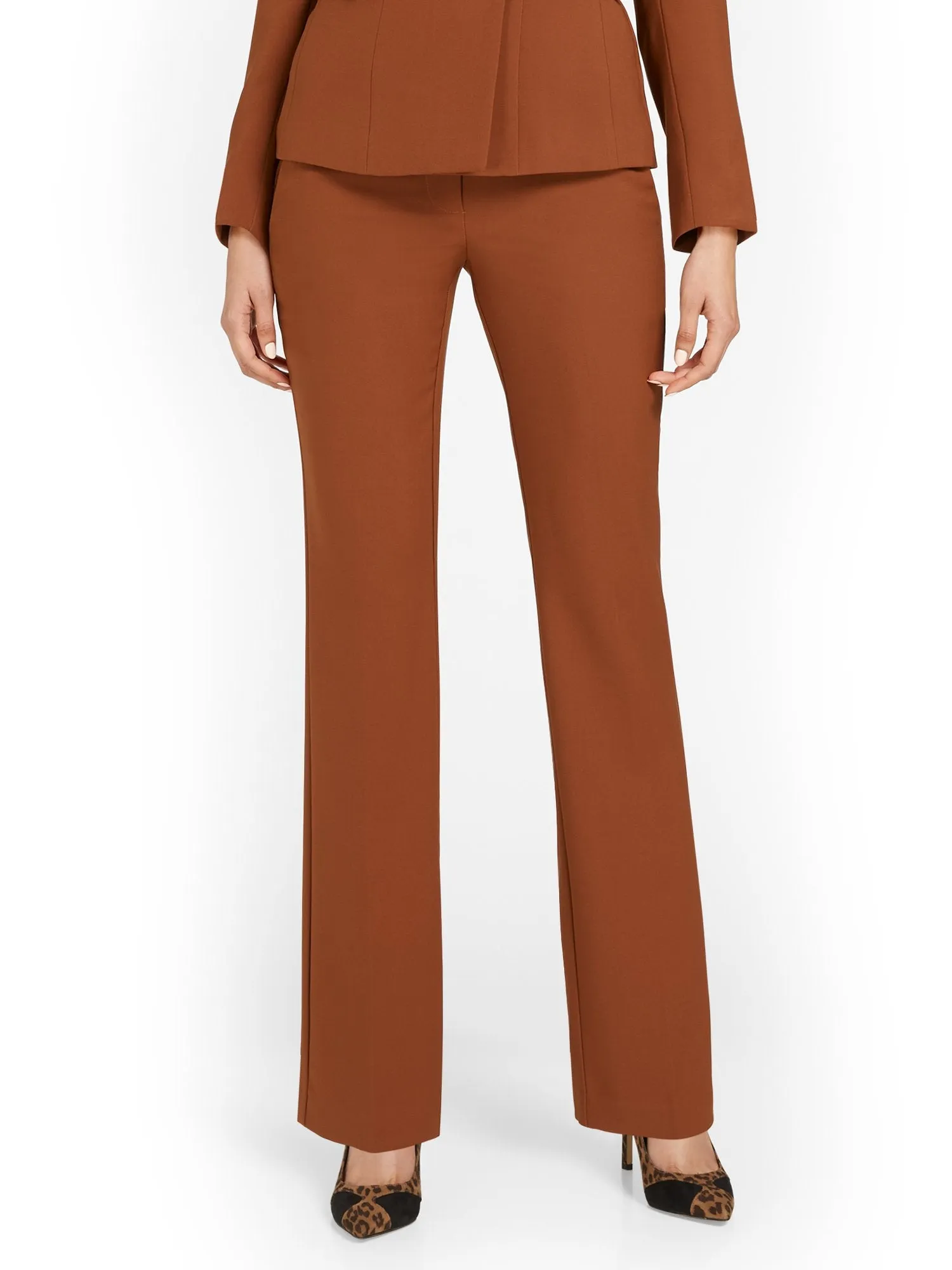 Petite Bootcut Pant - Premium Stretch